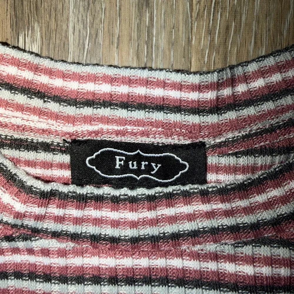 NWT Fury Mauve, Black, Gray, & White Striped Women’s Boutique Crop Top - Picture 5 of 6